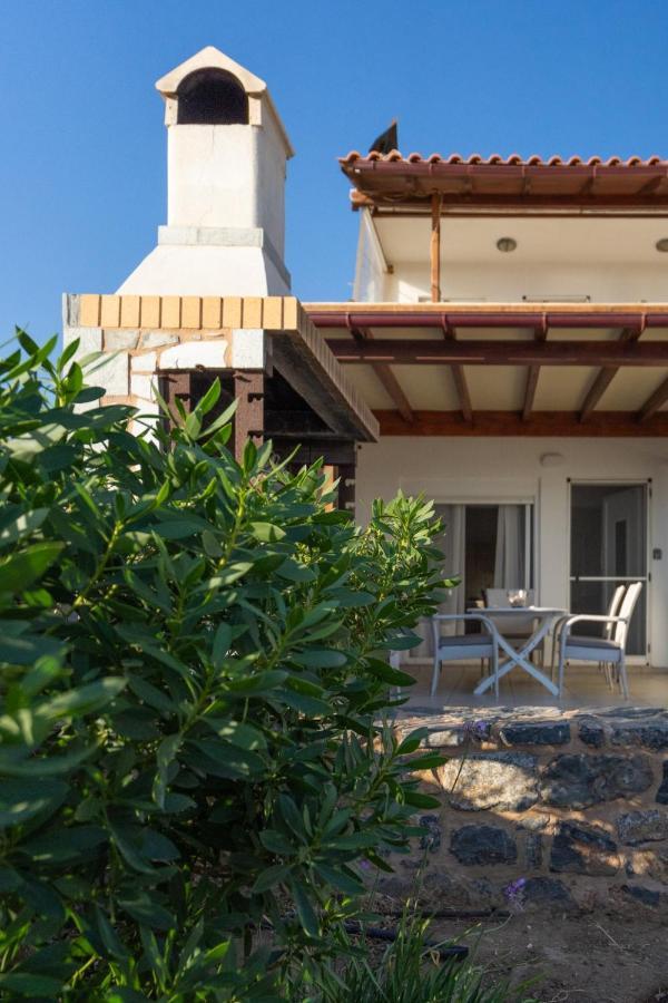 فيلا Blue Coast House Goudhouros المظهر الخارجي الصورة
